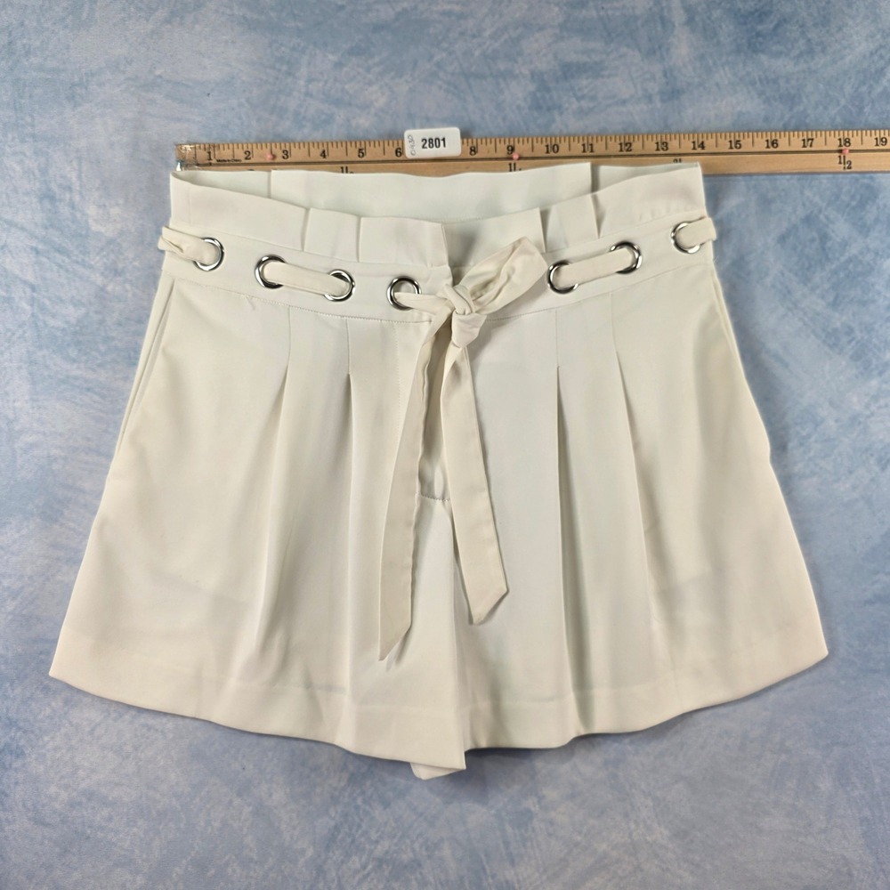 Parker White Paperbag Waist Grommet Tie Belt Pleated Shorts Size 2